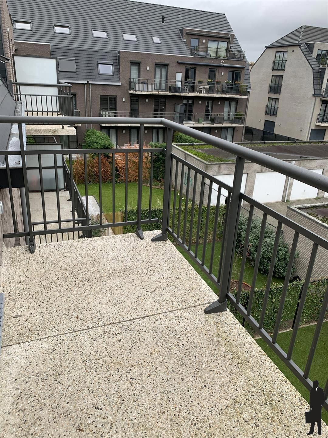 Instapklaar appartement van ca. 88 m² op de tweede verdieping (lift!) met 2 slaapkamers!  foto 7