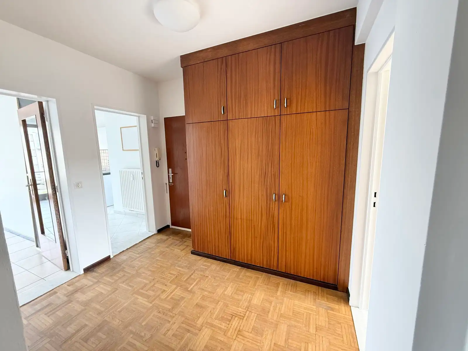 Appartement te huur foto 9
