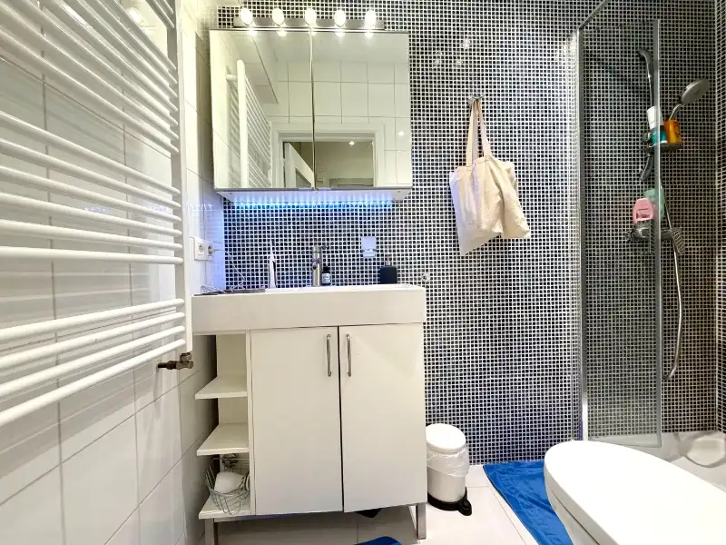 MODERN GERENOVEERD APPARTEMENT OP UITSTEKENDE LIGGING foto 4