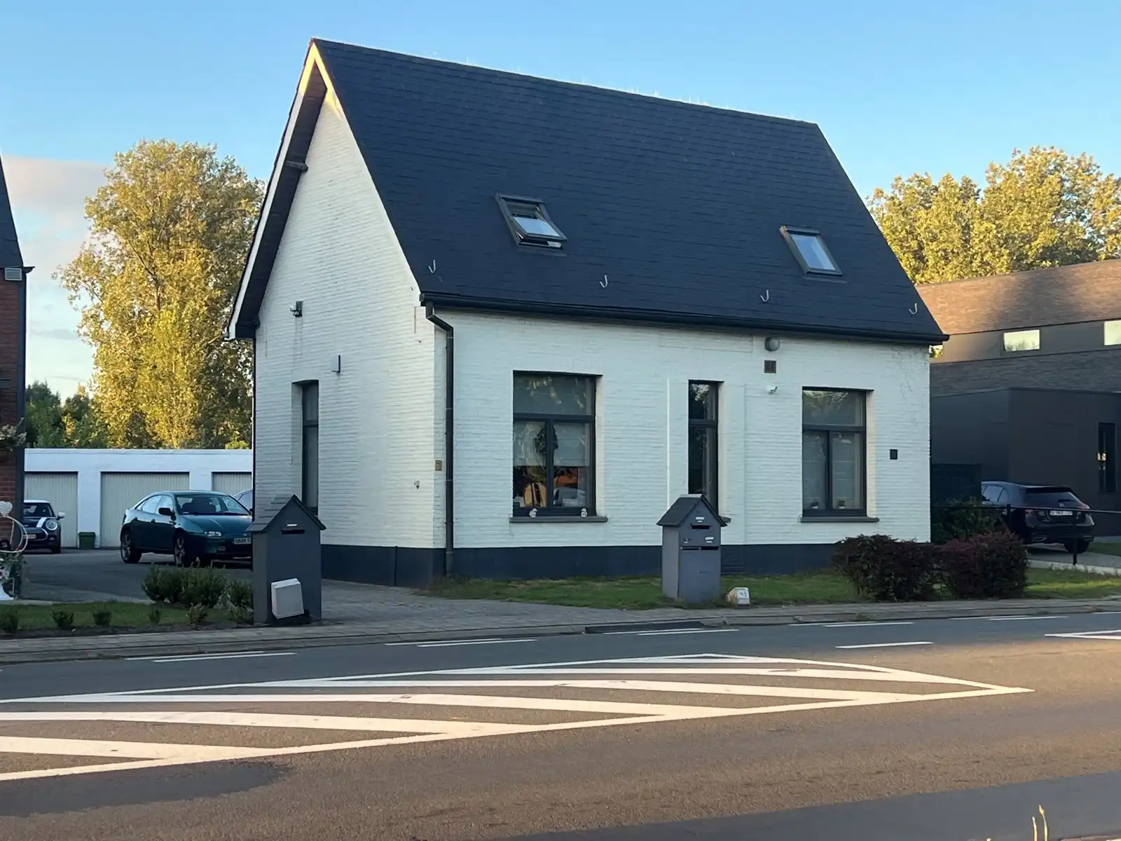 Vrijstaande woning op een mooi perceel van 944 m². foto 3