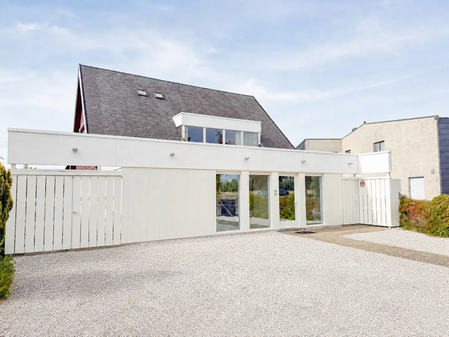Kangoeroewoning of combinatie wonen en werken, ruim perceel, gunstig gelegen met tal van opportuniteiten! Torhout foto 2