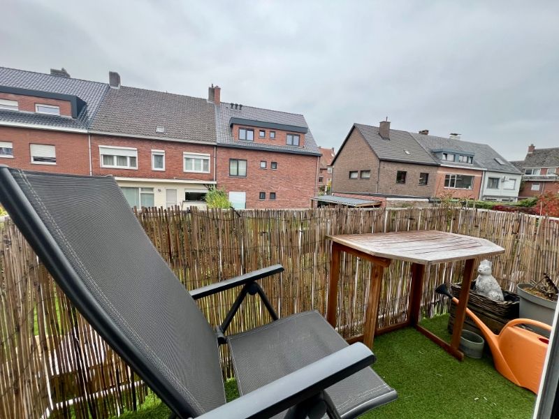 AANGENAAM EN RUSTIG GELEGEN APPARTEMENT NABIJ UZ GENT foto 2