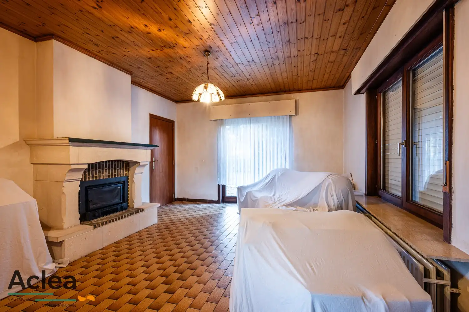 Vrijstaande woning op een goed gelegen, ruim perceel foto 6