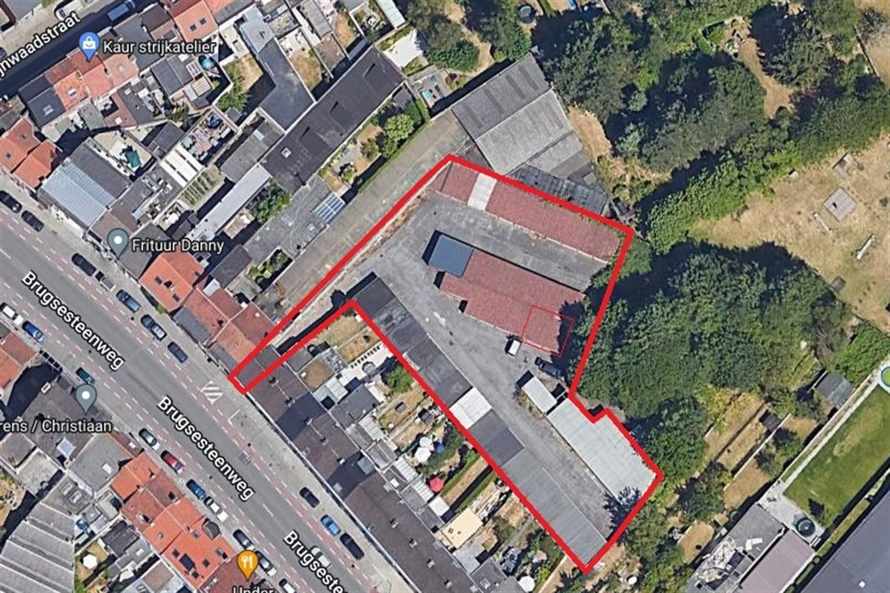 2 garageboxen (stukprijs) foto 4