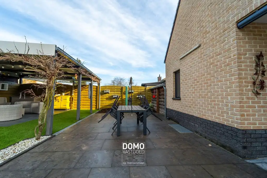 RUIME WONING VAN BOUWJAAR 2008 MET EPC LABEL B, 3 SLAAPKAMERS EN EEN HANGAR TE DIEPENBEEK foto 28