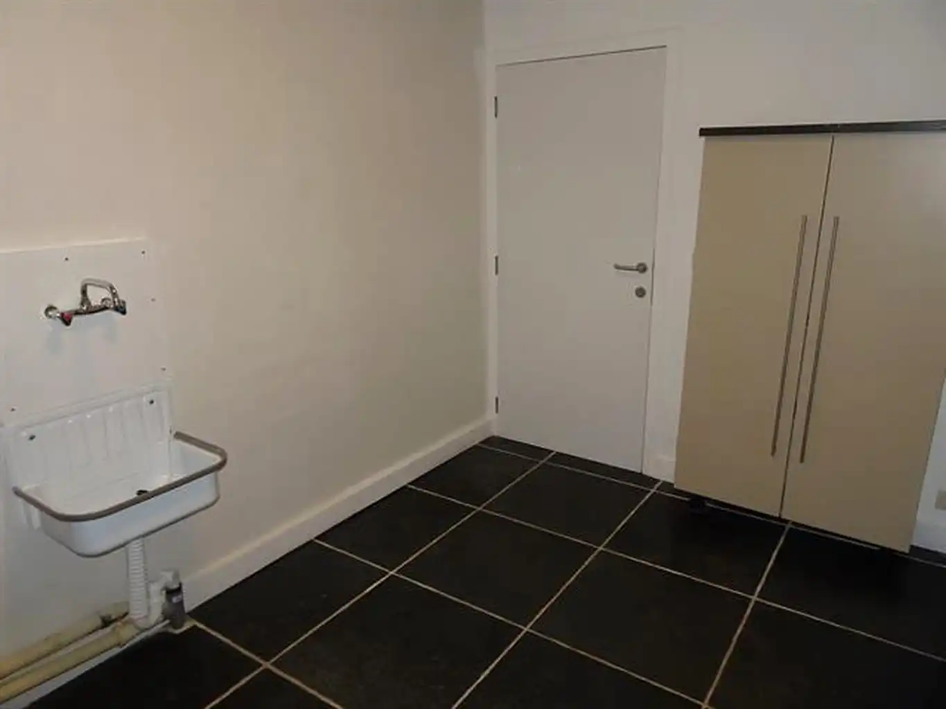 Zeer rustig gelegen ruime woning te huur foto 31