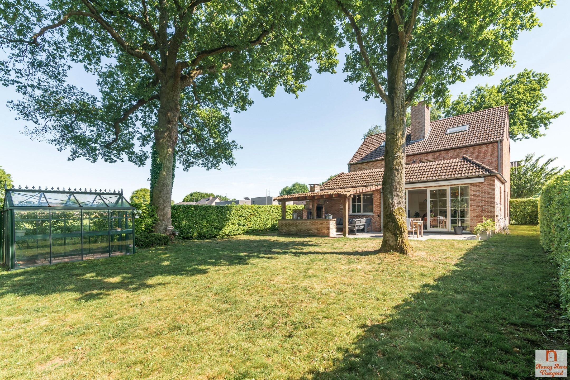 Tijdloze pastoriewoning in het groene Tervant foto 29