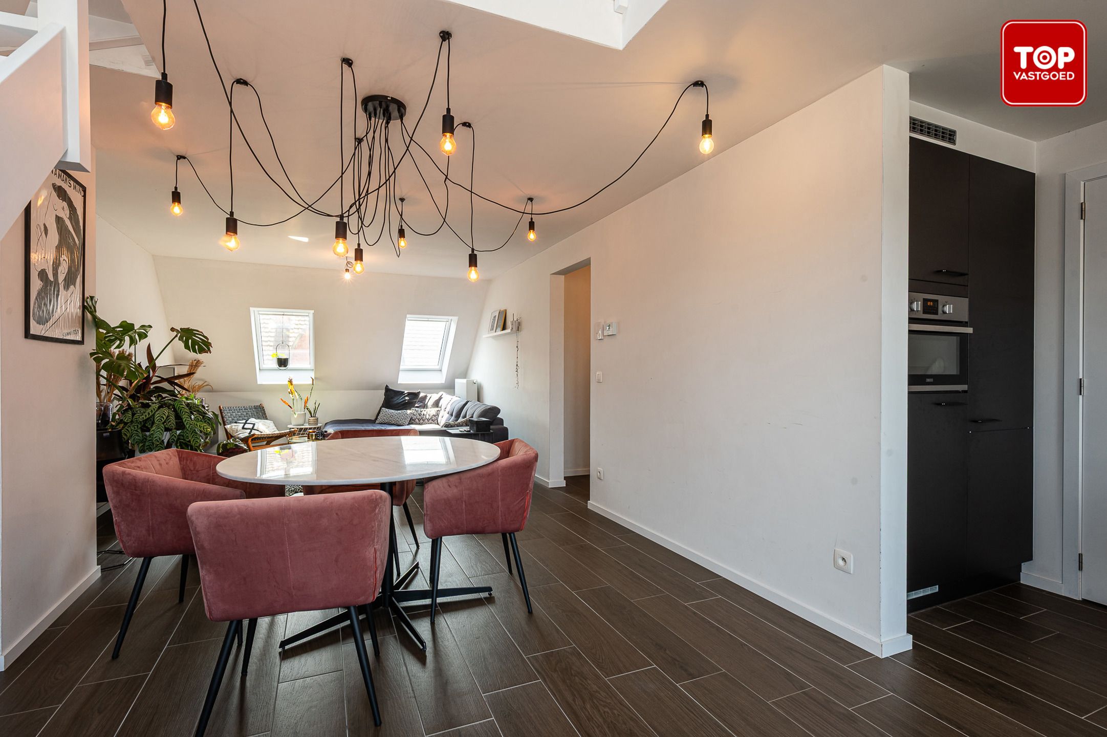 Instapklaar appartement (2019) met 2 slaapkamers en terras. foto 12