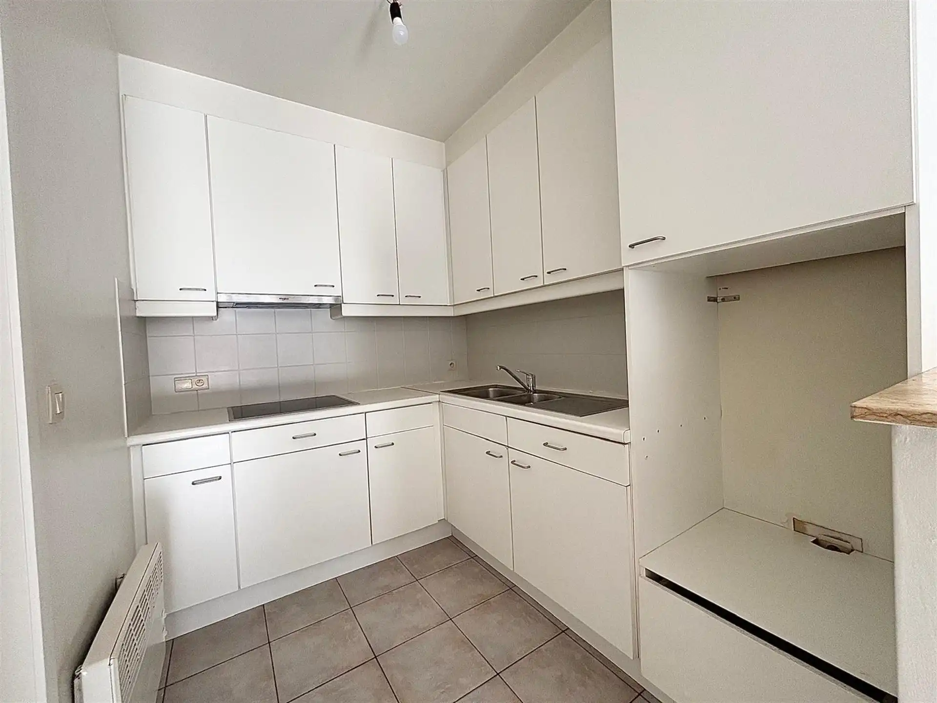 Gelijkvloers appartement met twee slaapkamers en garage te Herzele foto 6