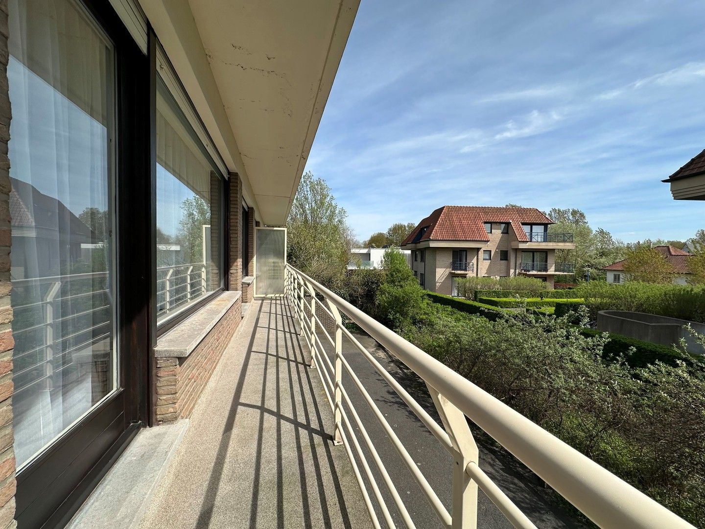 Zonovergoten hoekappartement met zonneterras en GARAGE dichtbij de duinen en de zee. foto 9
