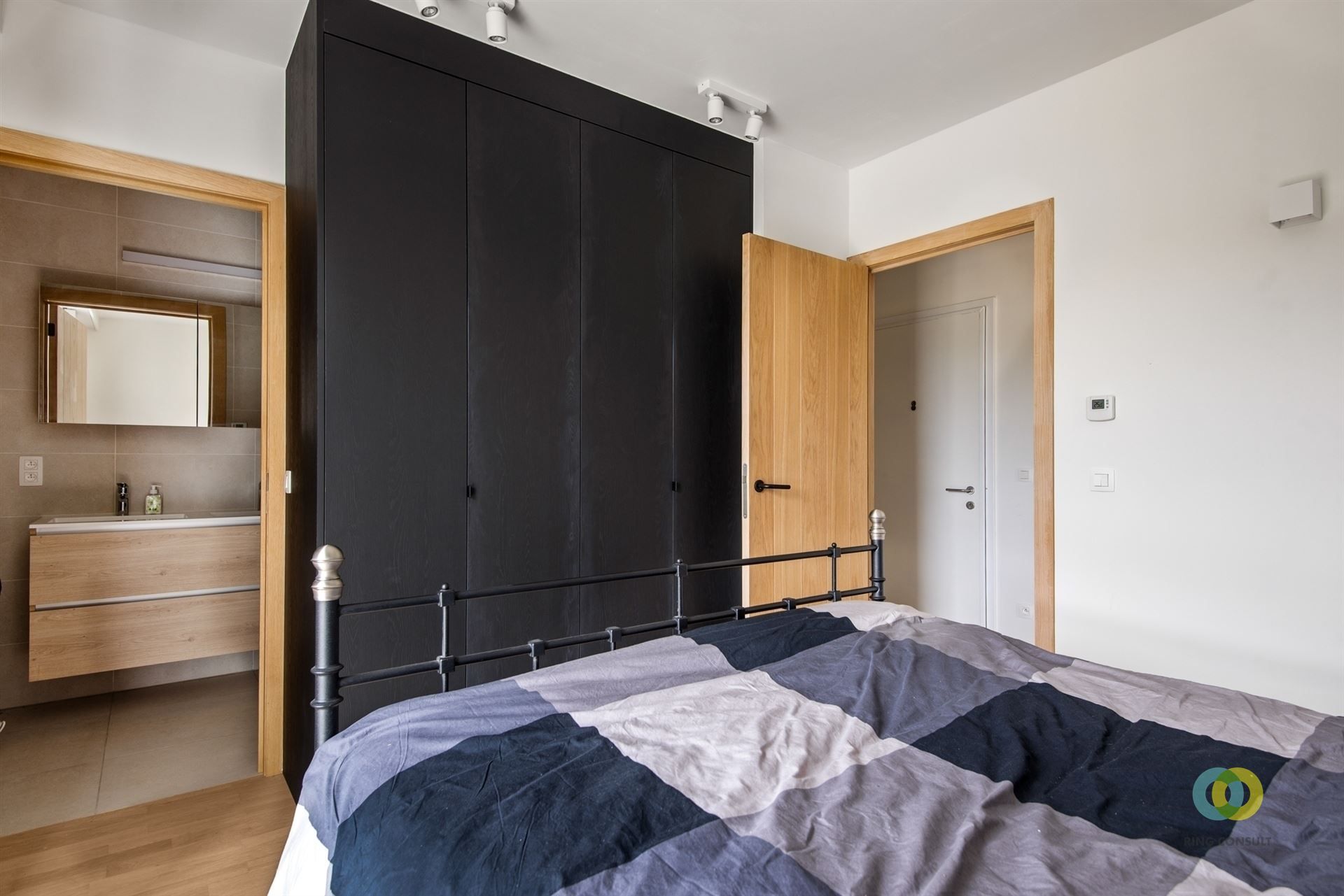 Nieuwbouw appartement met een slaapkamer en terras foto 9