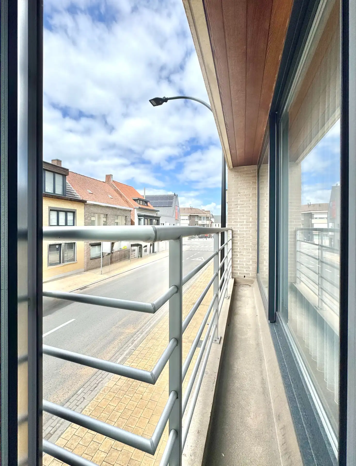 RUIM EN DEGELIJK APPARTEMENT | 2 KAMERS | TERRAS | GARAGE foto 8