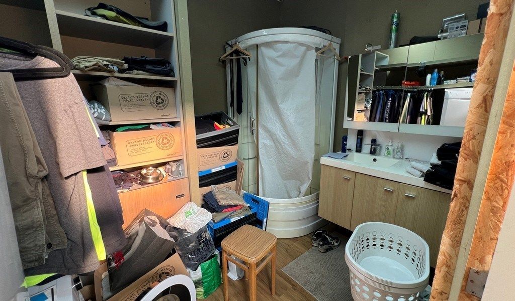 Magazijn met kantoor te huur in bedrijvenpark Braakakker in Wetteren foto 12