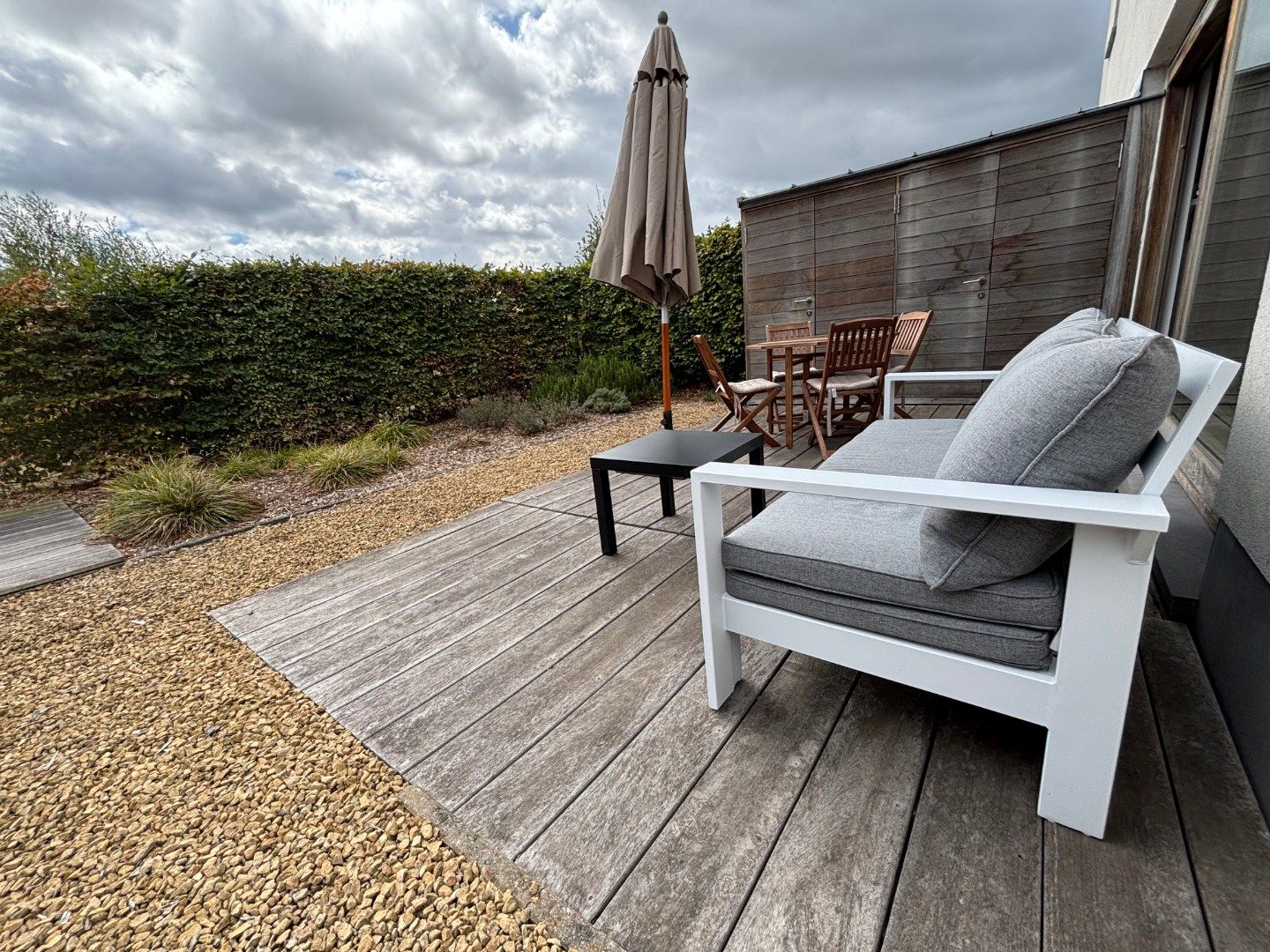 Veelzijdige vakantiewoning met terras, tuin en private parkingplaats foto 3