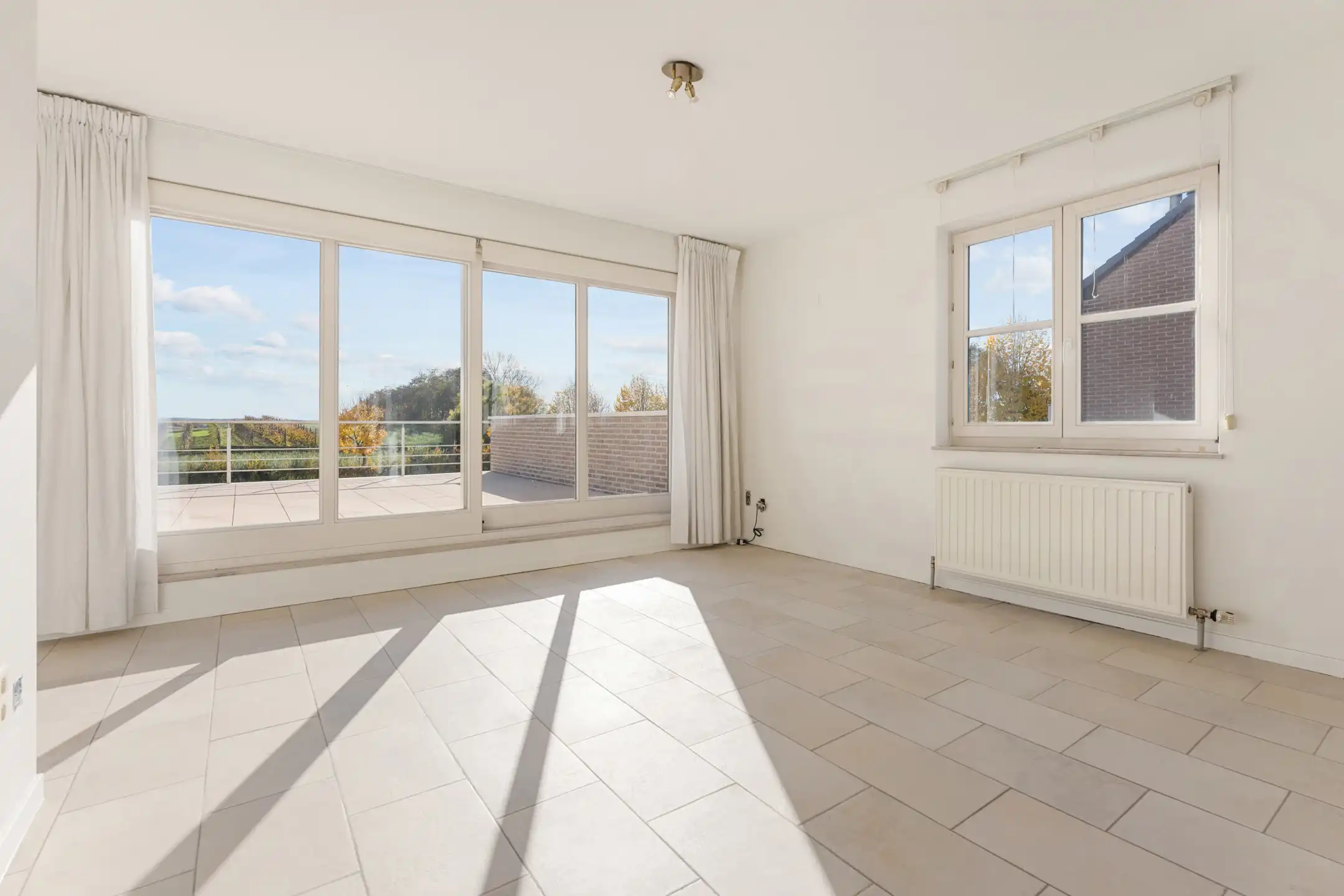 Duplex appartement met garage te Heukelom foto 7