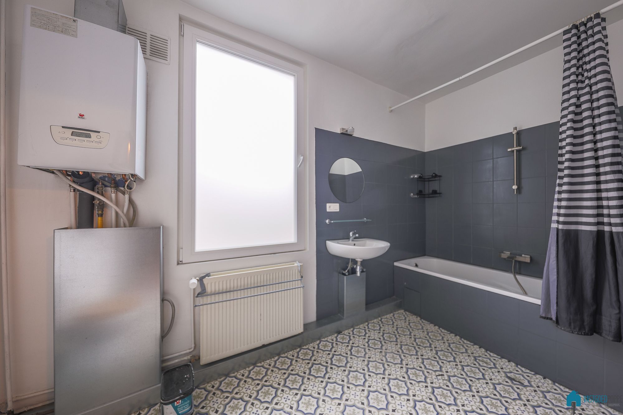 Ruime instapklare woning met terras foto 12