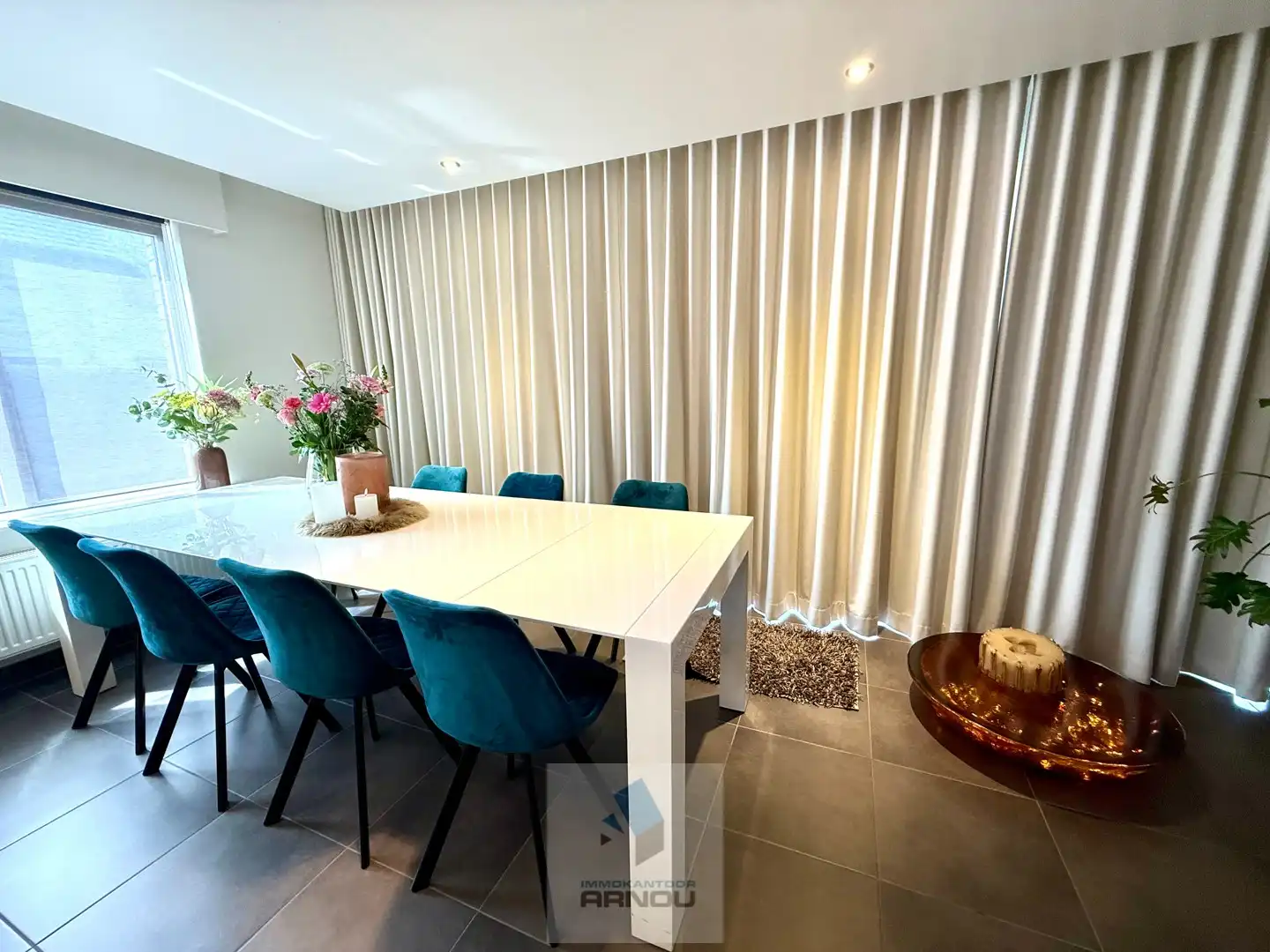 Moderne, instapklare en verrassend ruime gezinswoning in rustige doodlopende straat foto 11