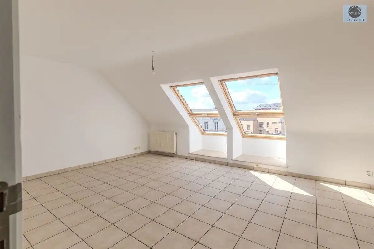 LICHTRIJK APPARTEMENT MET 2 SLAAPKAMERS IN CENTRUM GERAARDSBERGEN foto 6