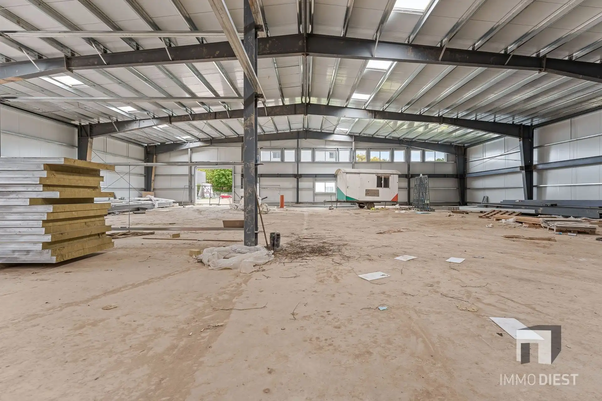 Nieuwbouw loods in KMO-zone Diest foto 18
