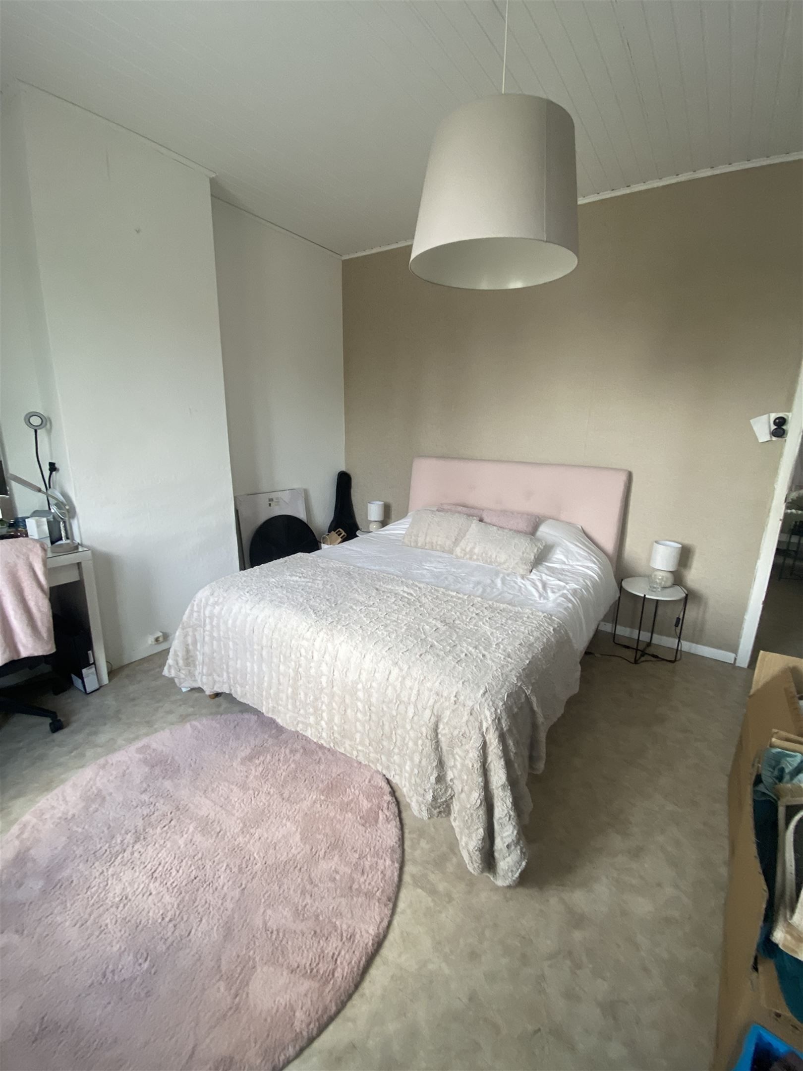 Ruime woning met 5 slpk foto 2