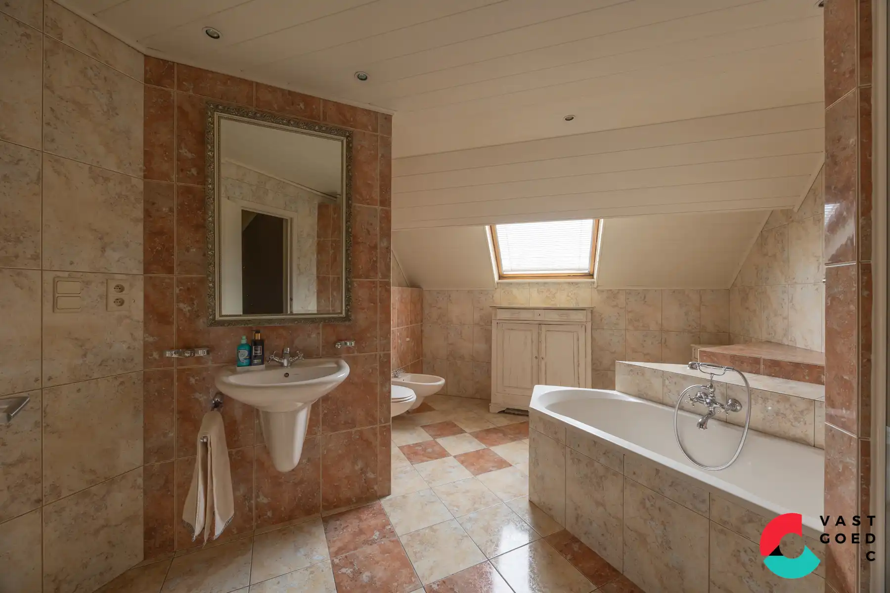 Huis te koop foto 18