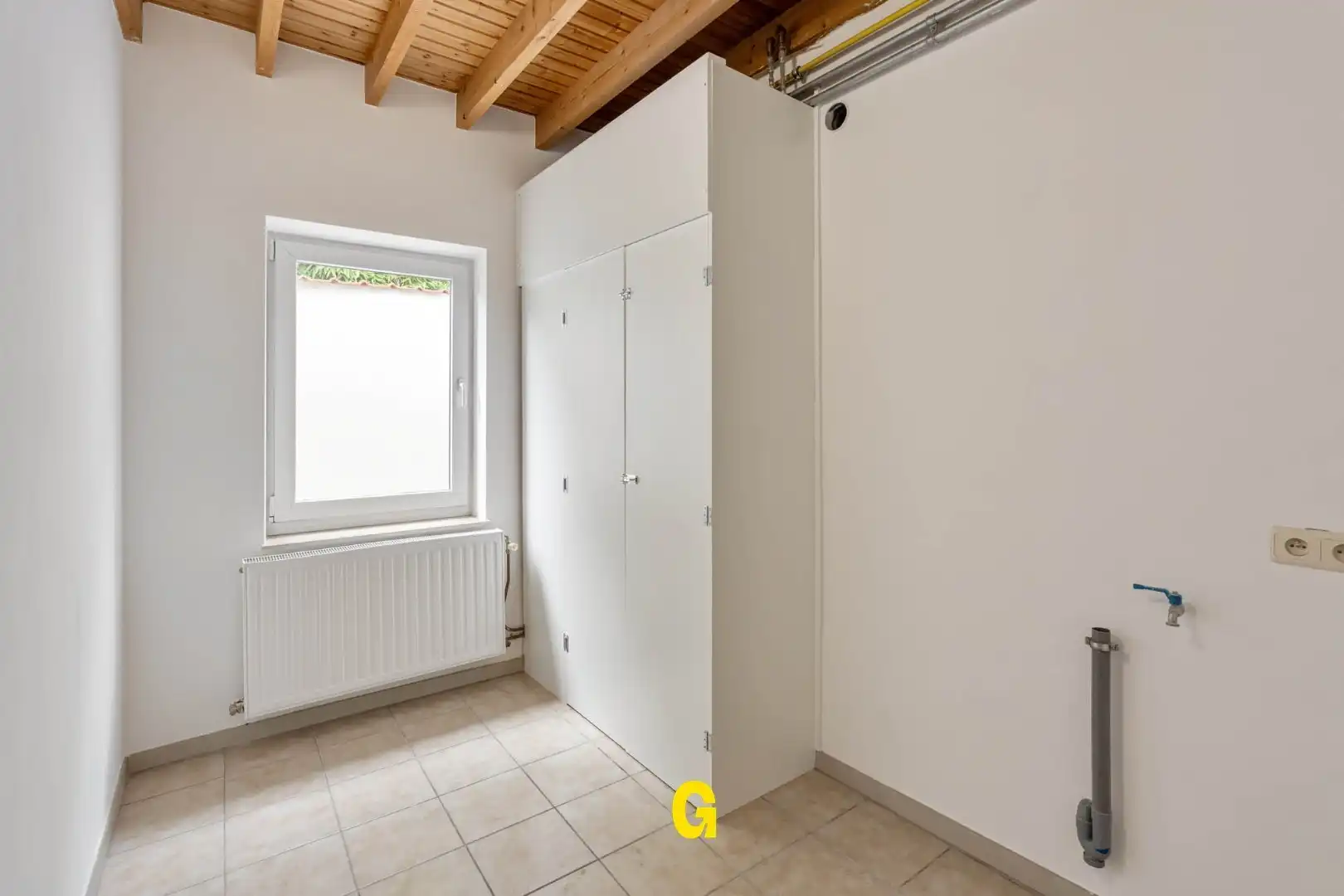 Degelijk gerenoveerde woning met 3 slaapkamers en leuk stadstuintje op 2a10ca, vlak bij het centrum foto 10