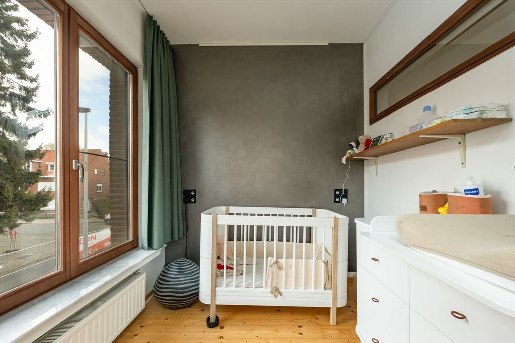 Ruime energiezuinige woning met tuin en garage foto 18