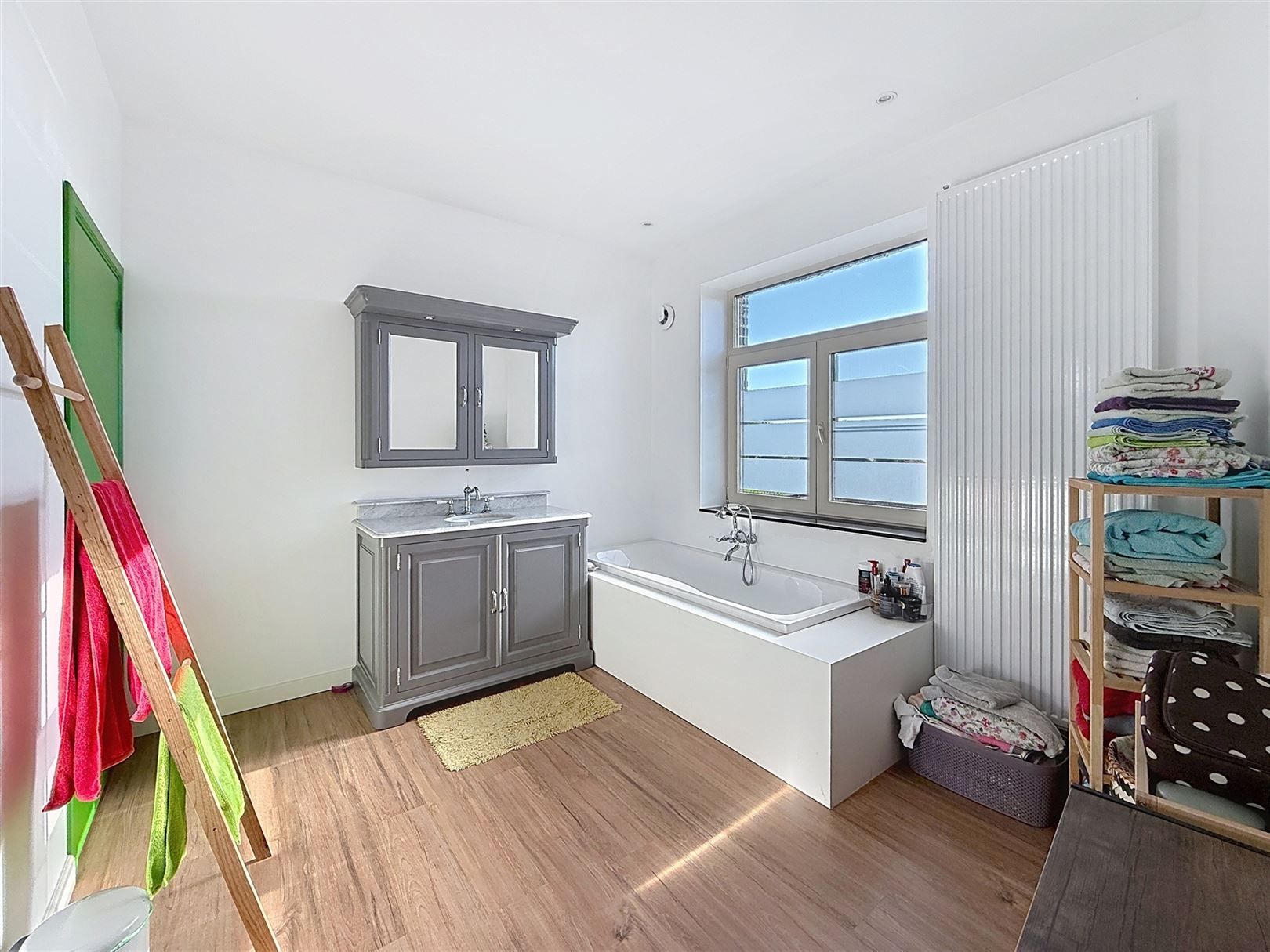 Gerenoveerde ruime woning, tuin, bijgebouw, 5a 45ca foto 55