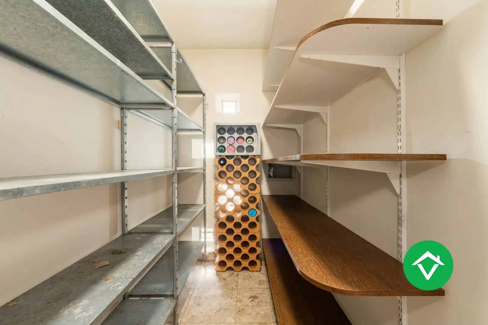 Zeer ruime en instapklare woning met veel mogelijkheden te Eernegem foto 15