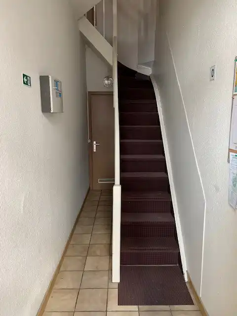  Kamerwoning met 4 kamers (conformiteitstattesten) en een opslagplaats. foto 8