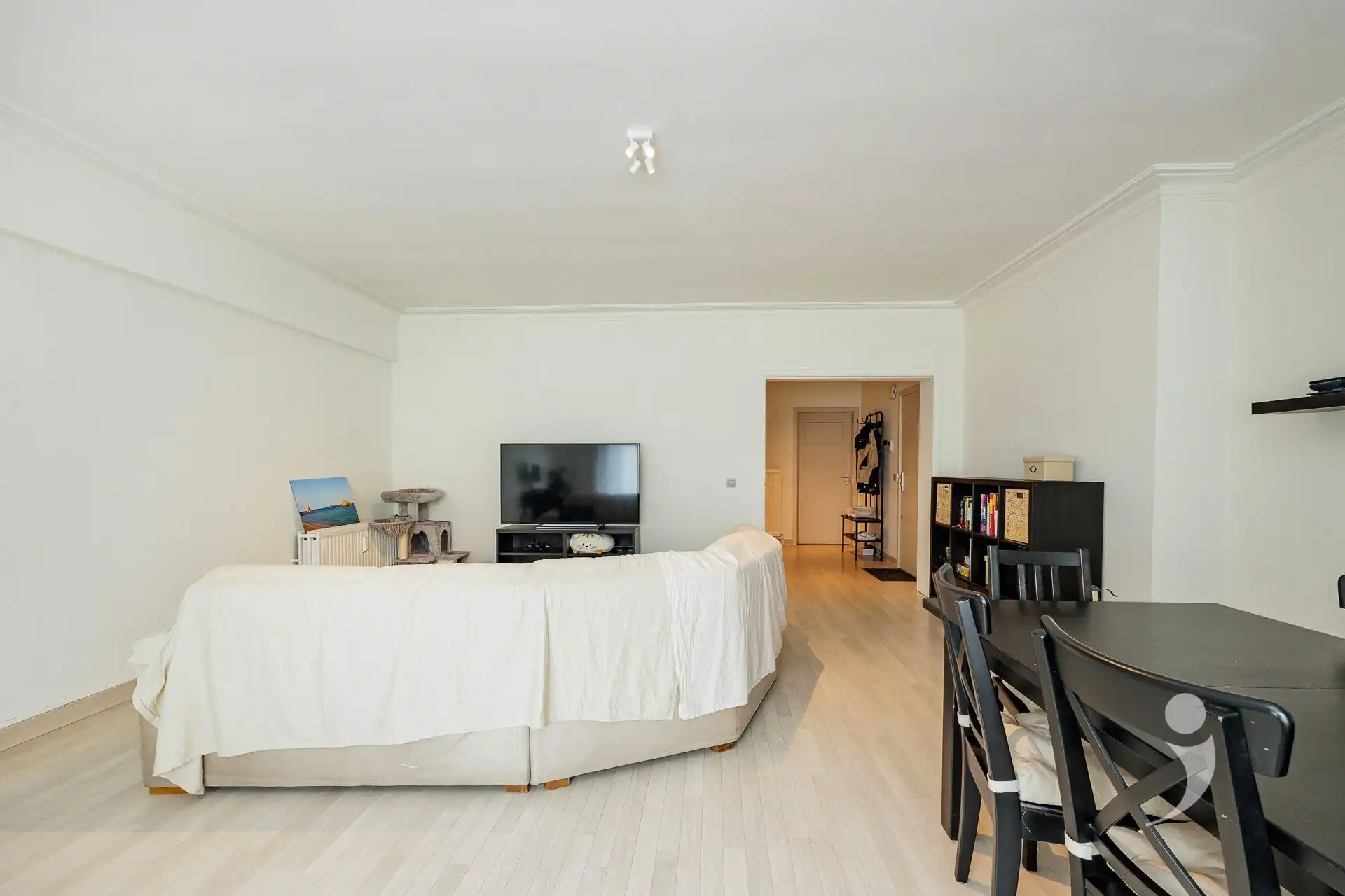  Gerenoveerd gelijkvloersappartement met 1 slaapkamer in centrum Leuven foto 5