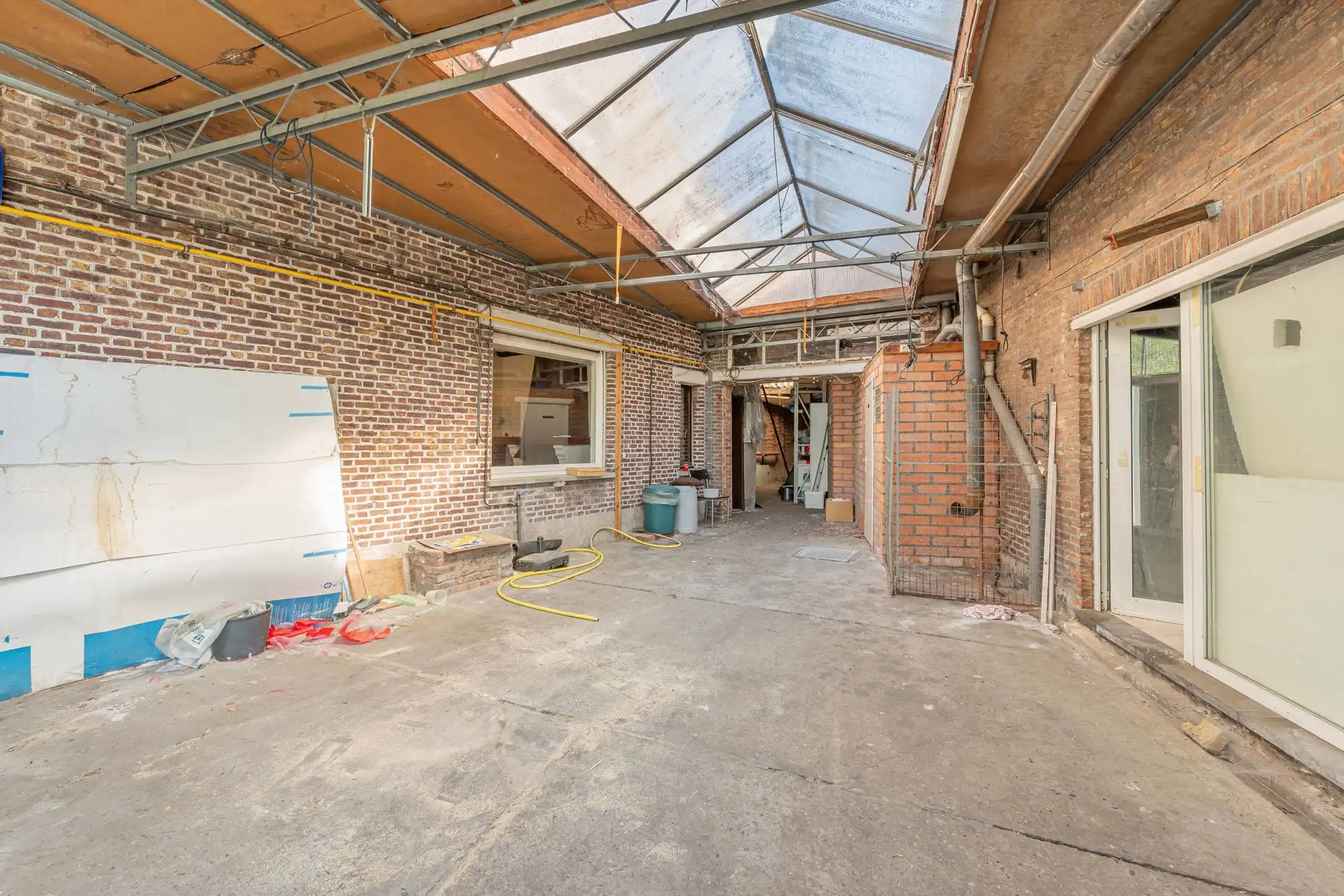 Te renoveren woning met magazijn op ruim perceel (833 m²) foto 23
