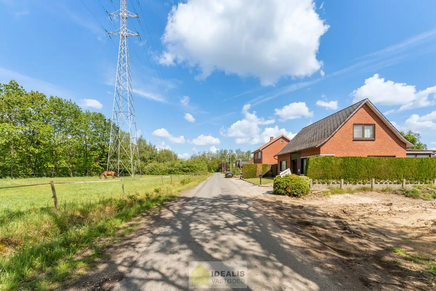 Op te frissen eengezinswoning met 3 slaapkamers te Pelt (Lindel) mét bijhorend weiland foto 34