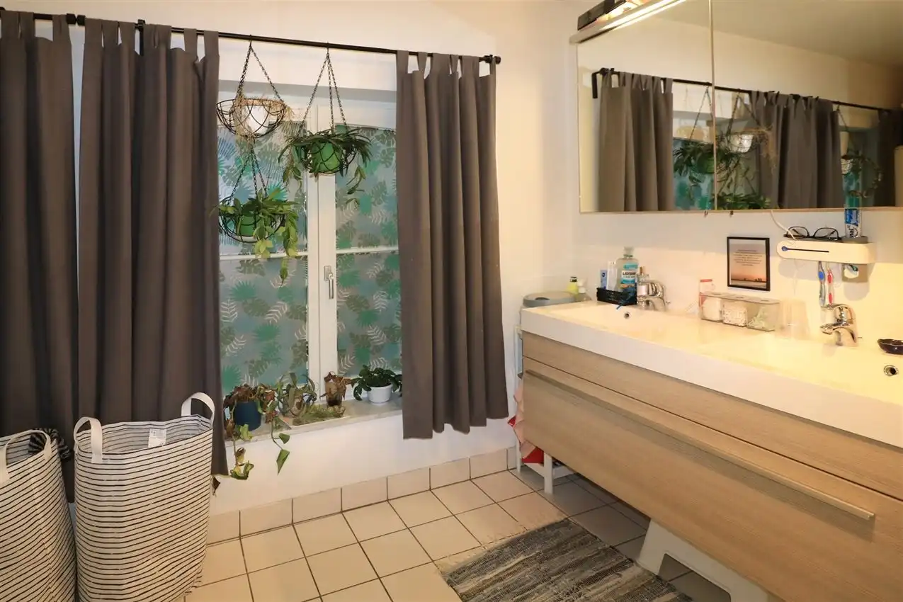 Uniek gerenoveerd appartement in de stad foto 22