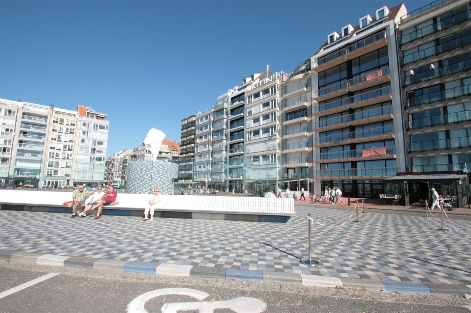 ()=>{if(producerUpdateValueVersion(node),producerAccessed(node),node.value===ERRORED)throw node.error;return node.value} Zeedijk-Rubensplein 564 - - 8300 Knokke-Heist