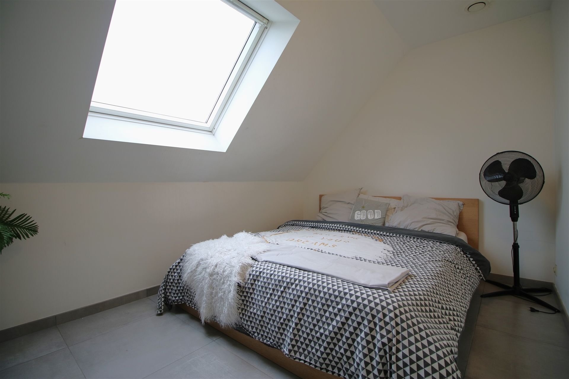 Duplex 2 slpk met terras en garage foto 10