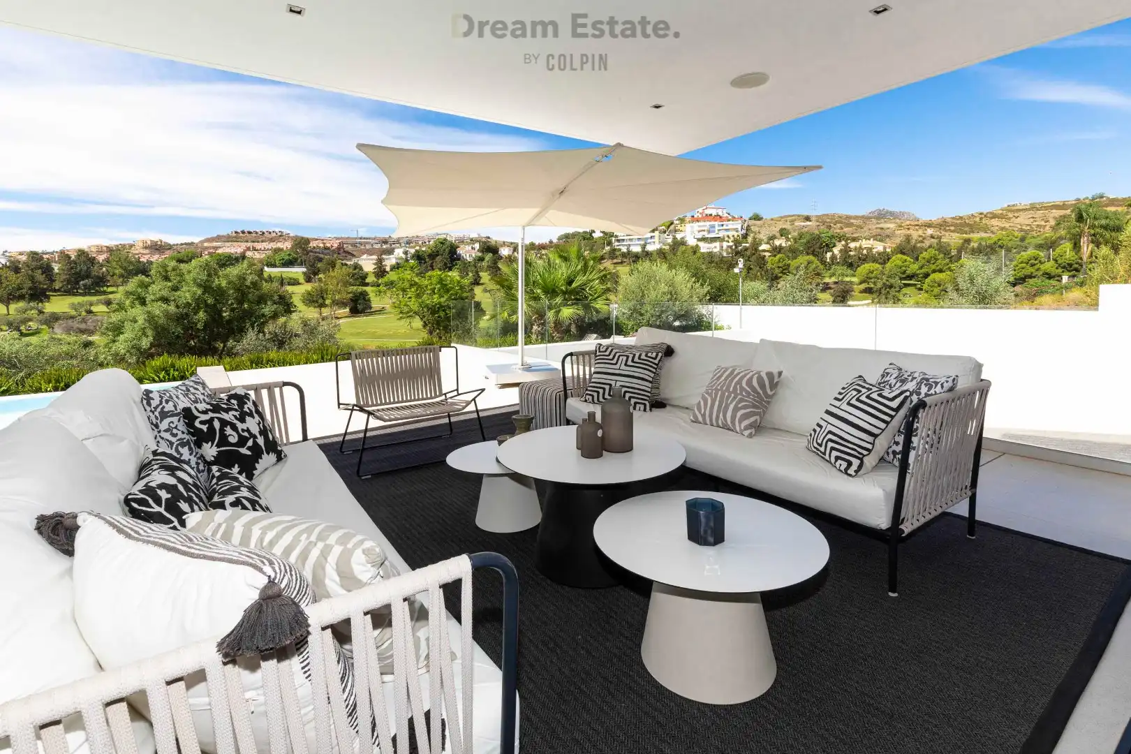 Villa gelegen aan de golf van La Alqueria. foto 13