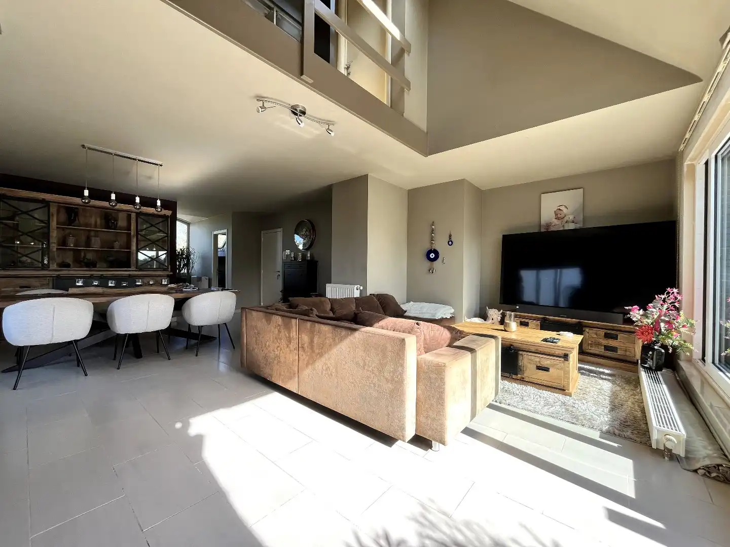Hedendaags duplexappartement met riant terras foto 5