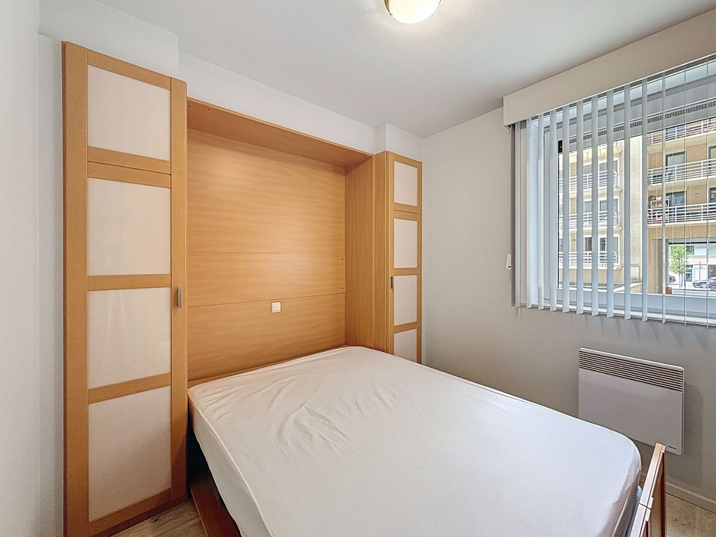 Gemeubeld appartement met zuidgericht terras vlakbij de zee te Nieuwpoort foto 6