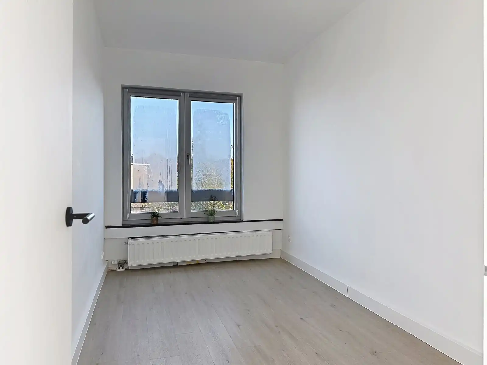 Instapklaar appartement met 3 kamers op een toplocatie! foto 22