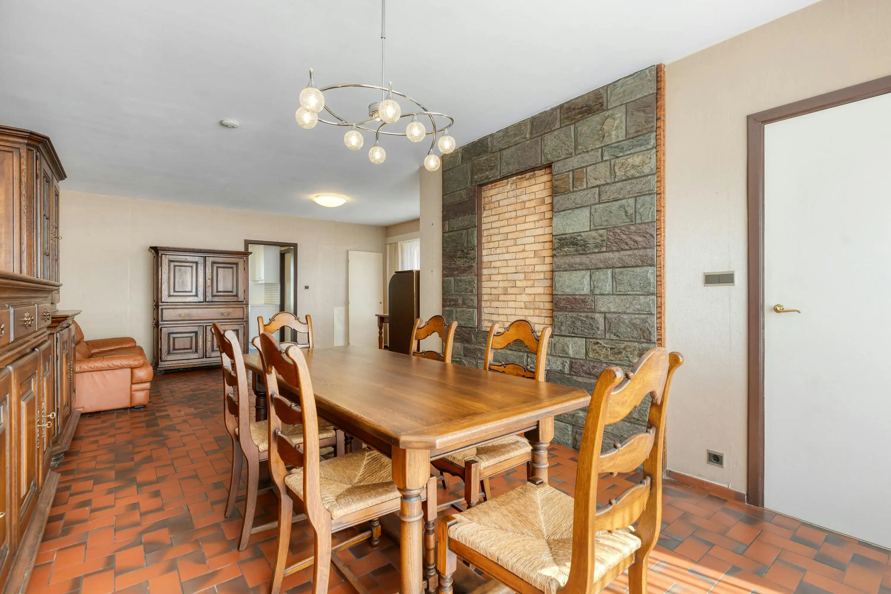 Woning met 3 à 4 slaapkamers te koop in Hoevenen/Stabroek foto 8