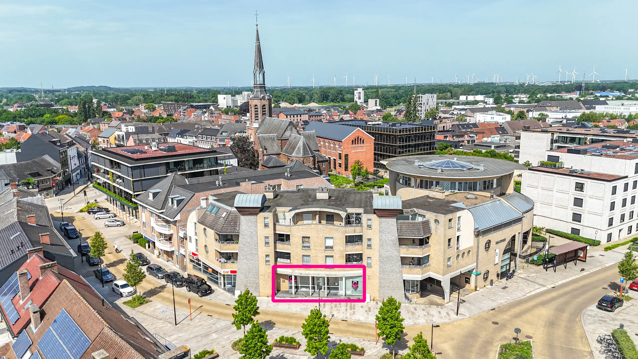 Zeer ruim kantoor op commerciële locatie in centrum Beringen foto 61