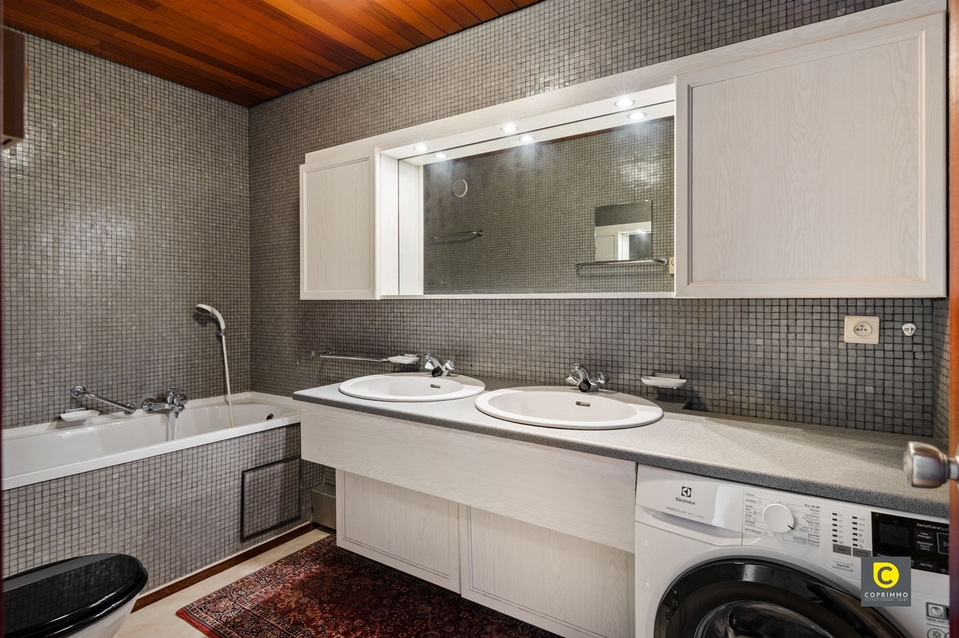 Charmant 2 slpk hoek-app met 2 terrassen op toplocatie! foto 10