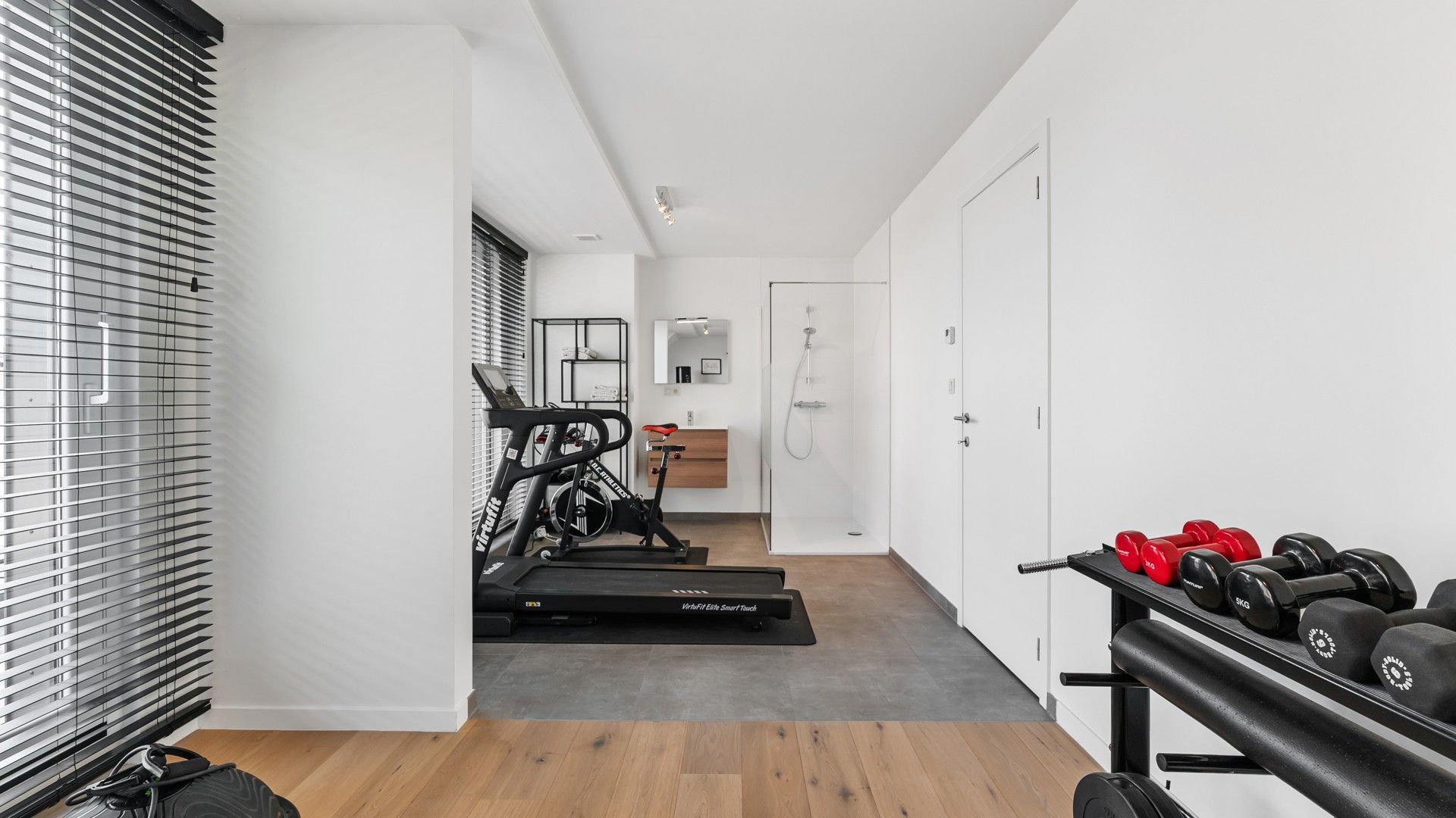 Exclusief appartement van 164,88 m2 met 2 terrassen in centrum Maaseik foto 34