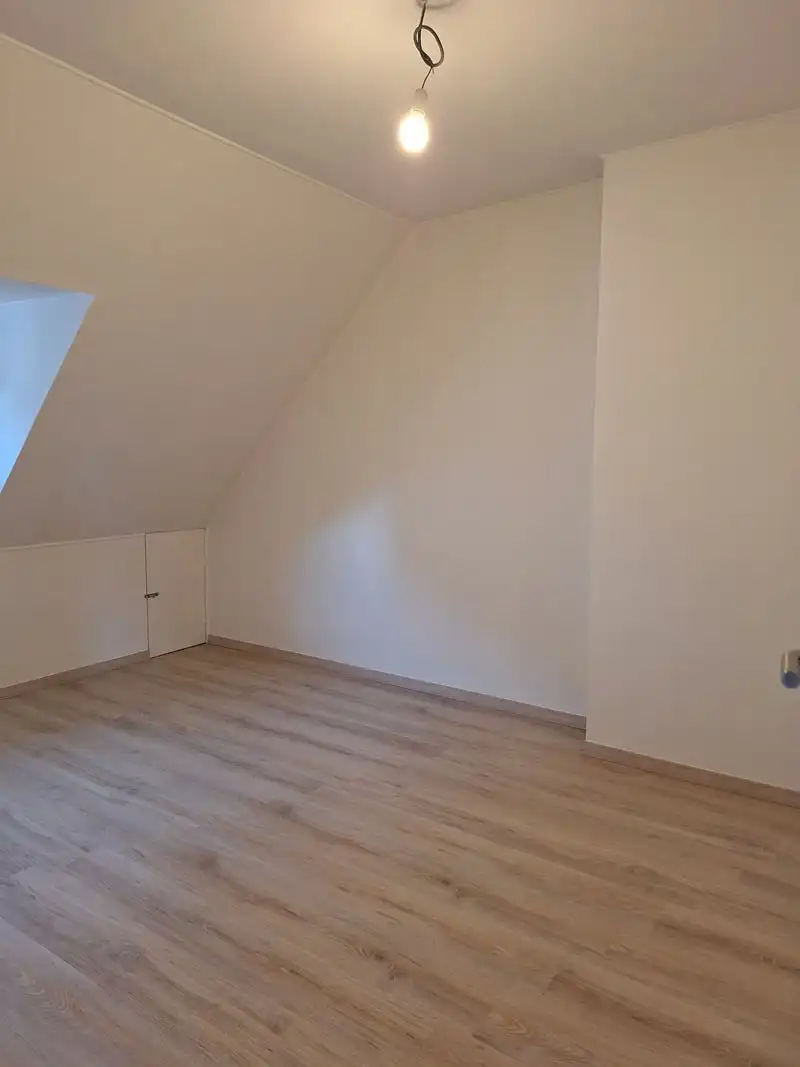 PERFECT gelegen 2 SLAAPKAMER appartement te Hasselt foto 8