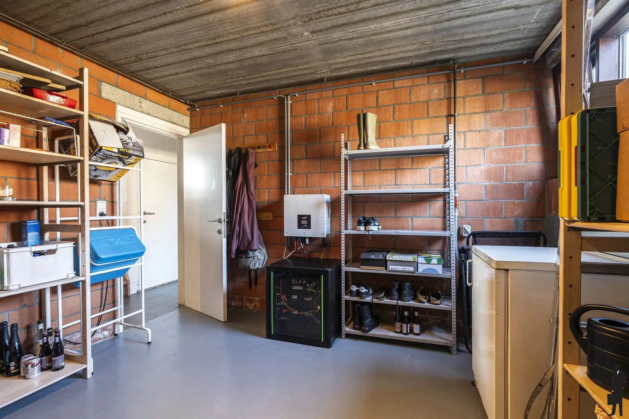 Ruime splitlevel woning, zuidgerichte tuin (ca. 522 m²) foto 25