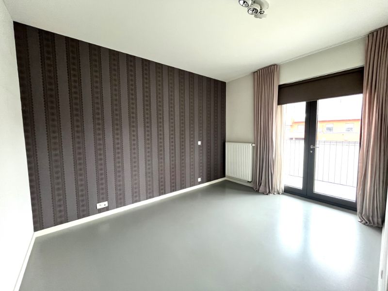 2 slpk app met staanplaats in rustige Residentie foto 13