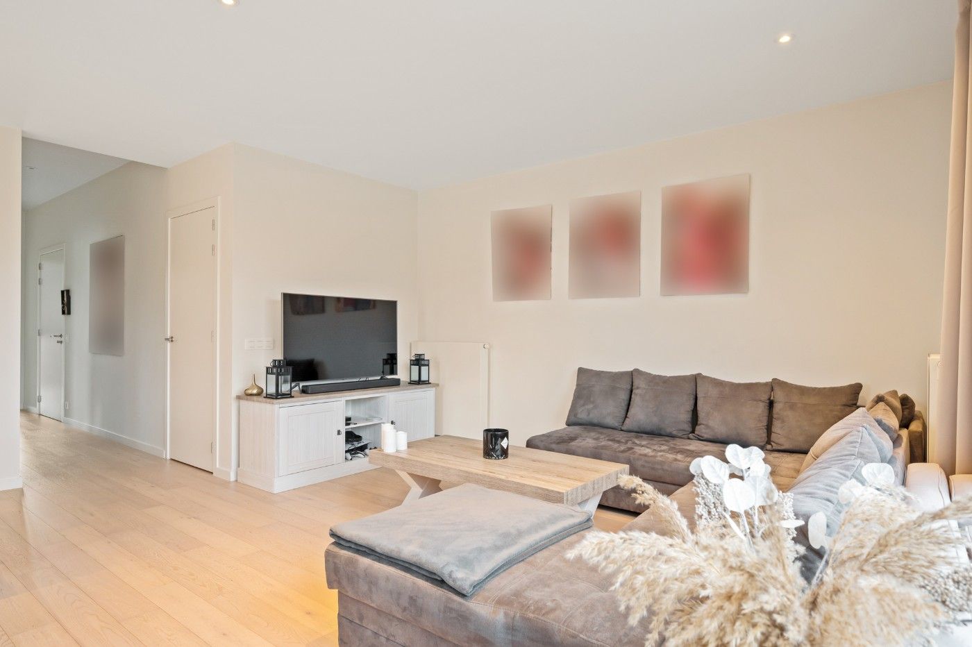 Instapklaar app. op 1ste verd. met 2 slpk., terras en autostaanplaats foto 5