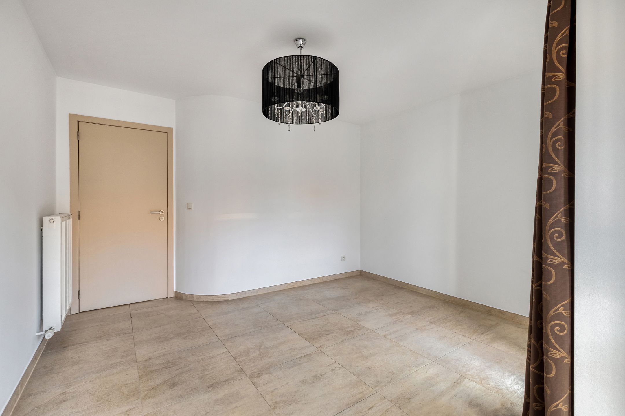 Licht en gezellig 2-slaapkamerapp in Klein-Willebroek foto 7