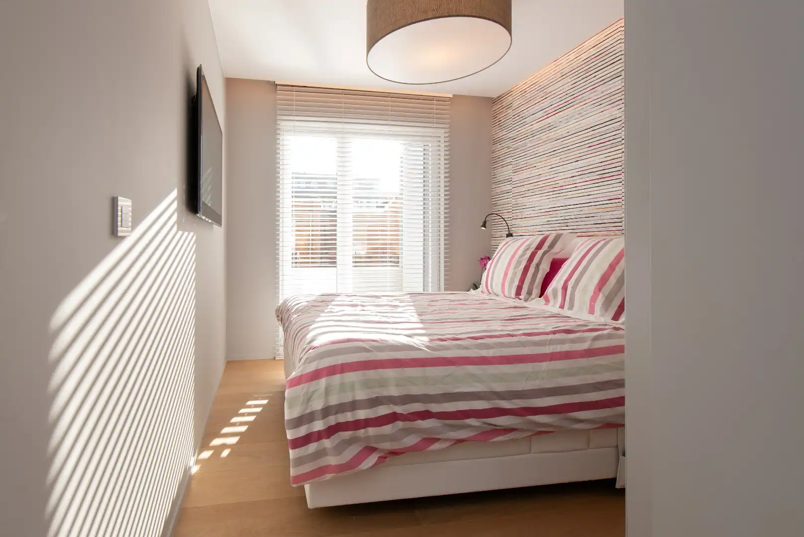 Luxe appartement met zeezicht, domotica & hoogwaardige afwerking foto 15